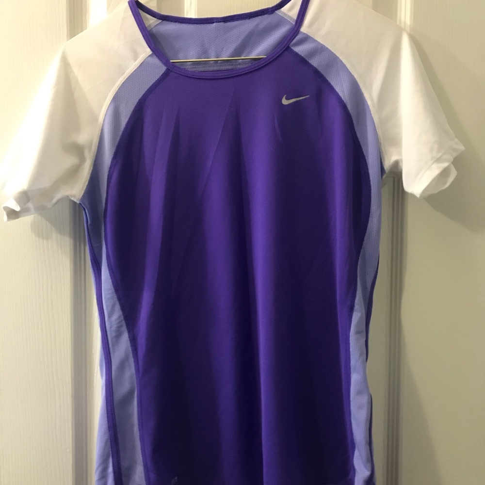 Nike Women’s Dri-Fit top